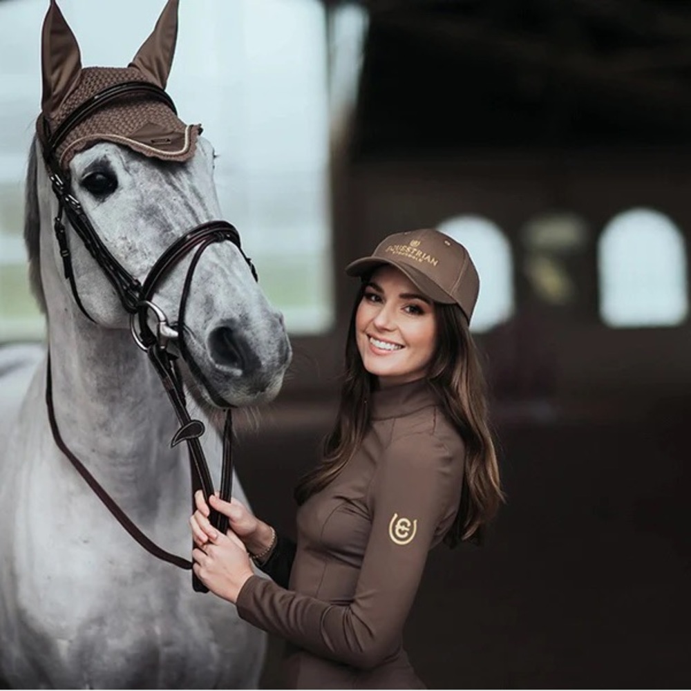 EQUESTRIAN STOCKHOLM Vision Base Layer “Champagne” light brown